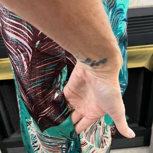 Kate Spade Regal Plumes Feather Print Shift Teal with Platinum Sheen Mini Dress - Picture 6 of 17